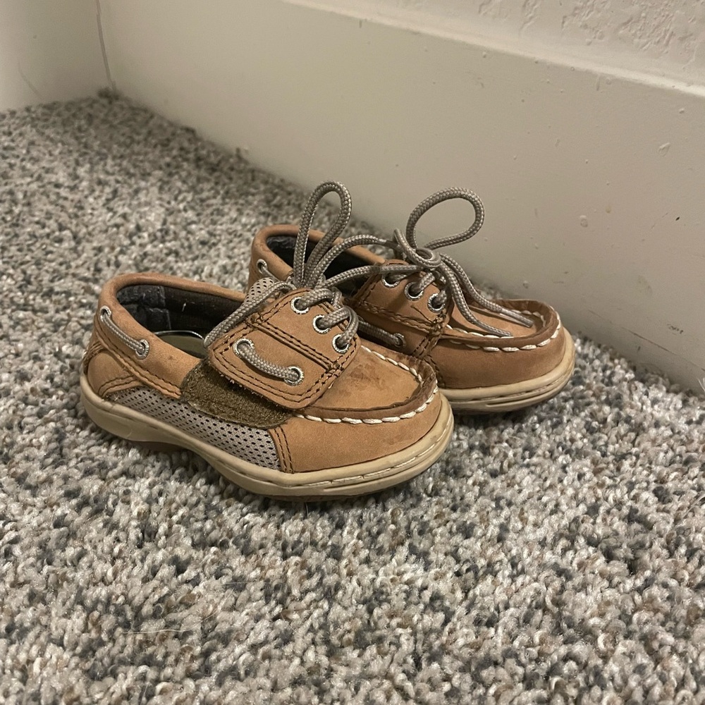 Sperry Kids Tan Moccasins